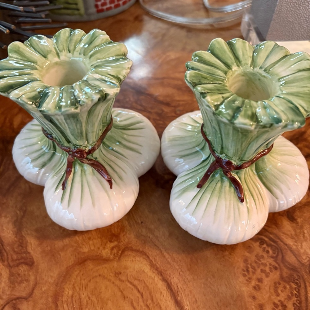 Vietri Green and White Ceramic Garlic Bulb Candle Holders (Pair)
